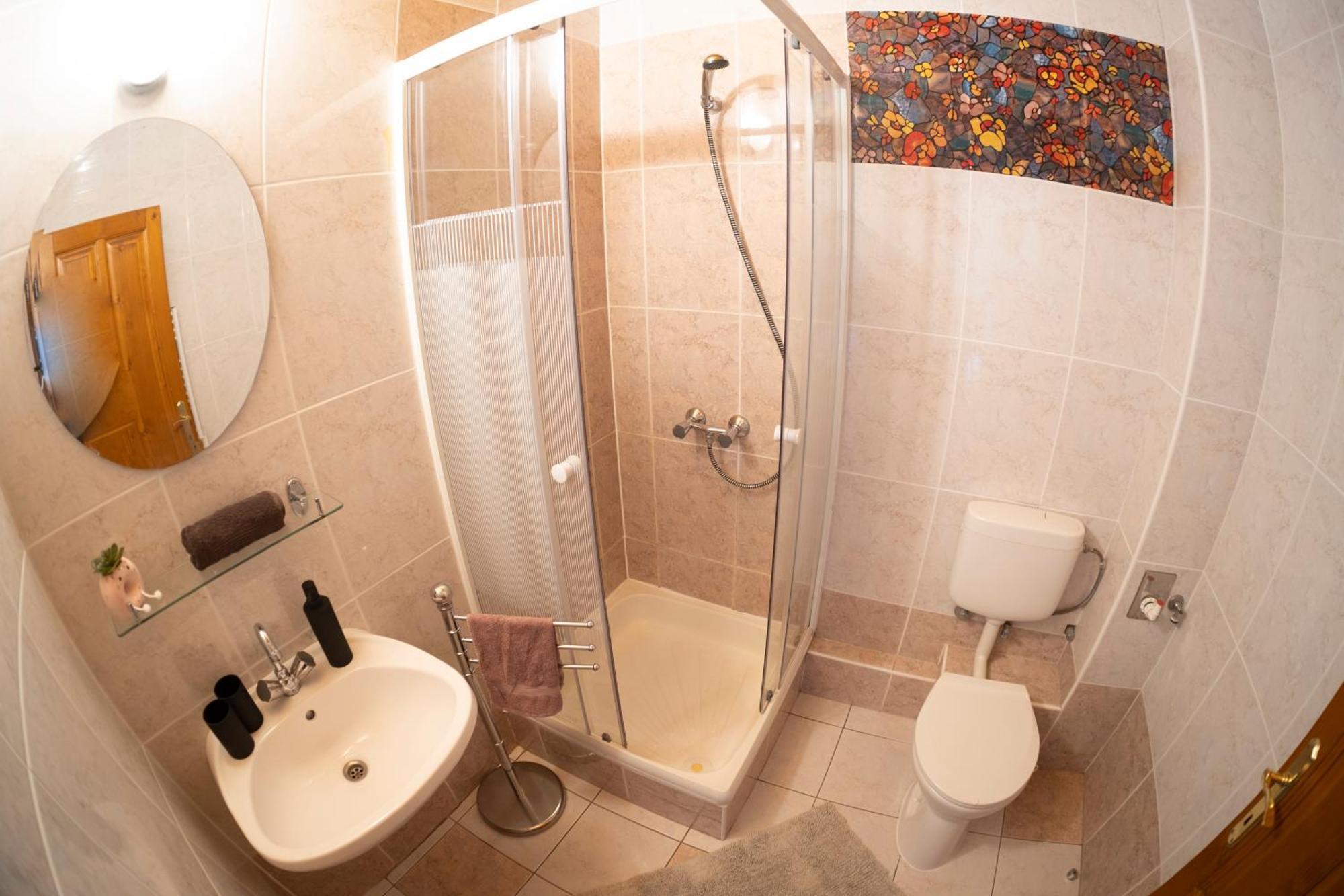 Vicze Apartmanház Siófok Pokoj fotografie