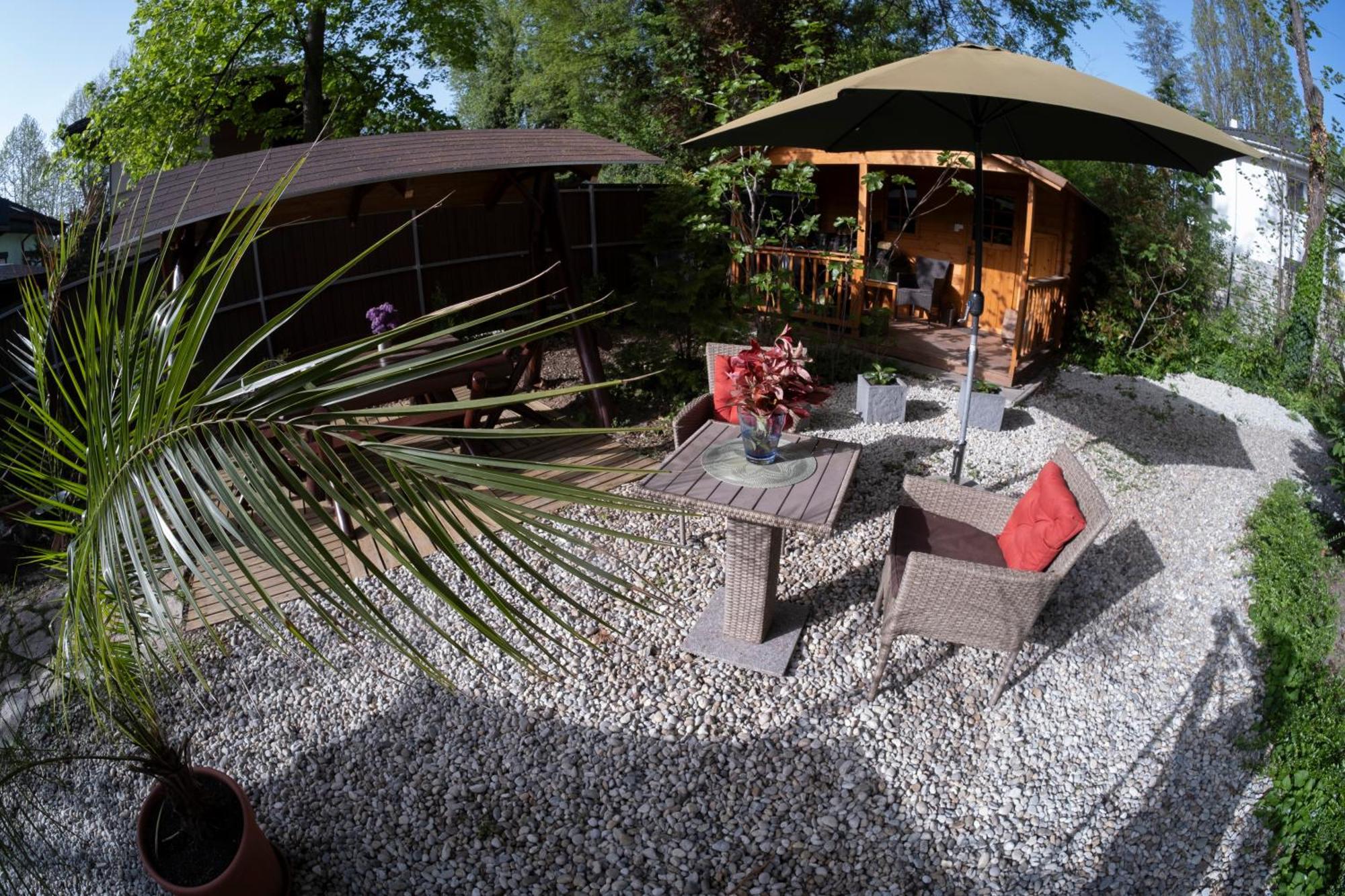 Vicze Apartmanház Siófok Exteriér fotografie