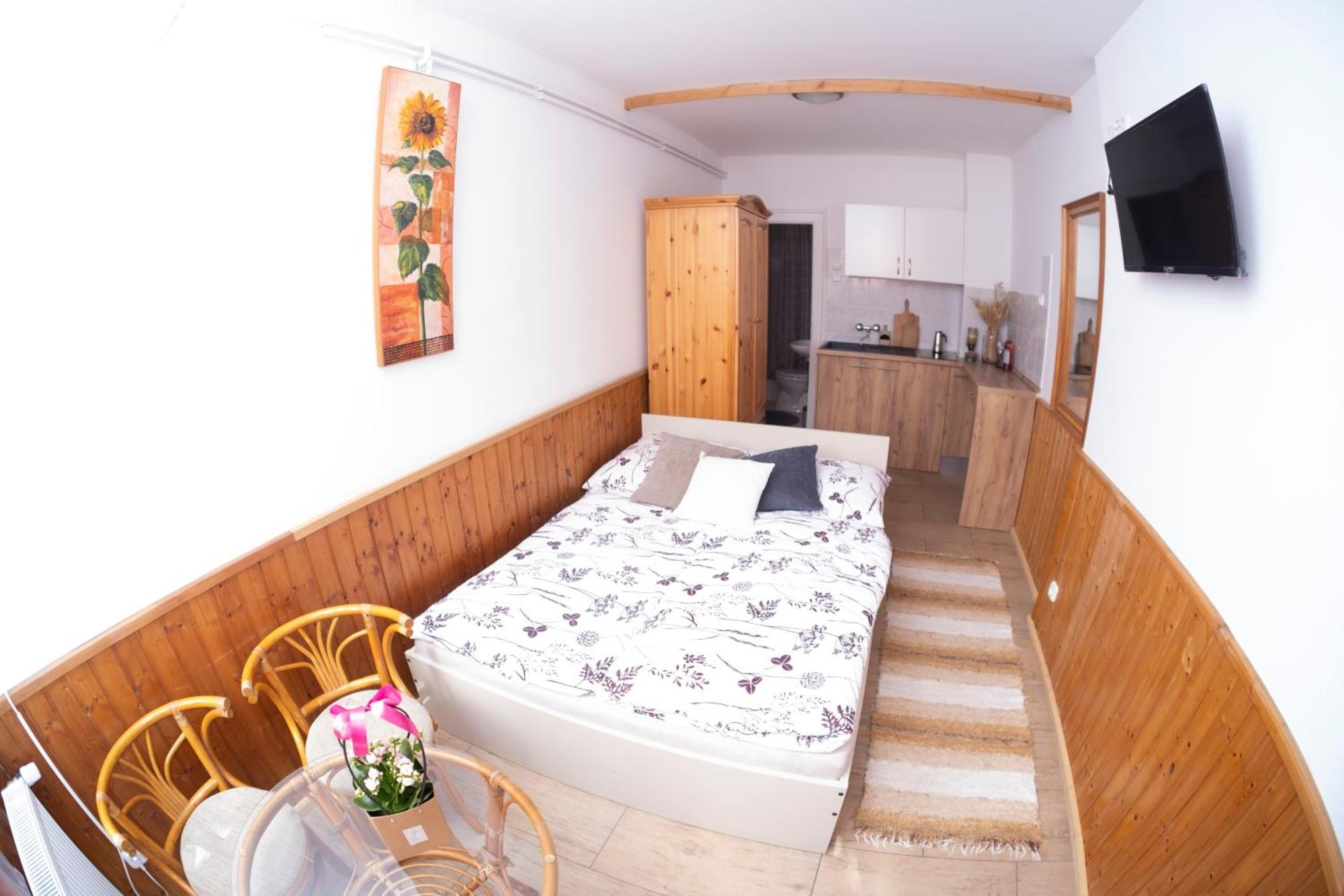 Vicze Apartmanház Siófok Exteriér fotografie