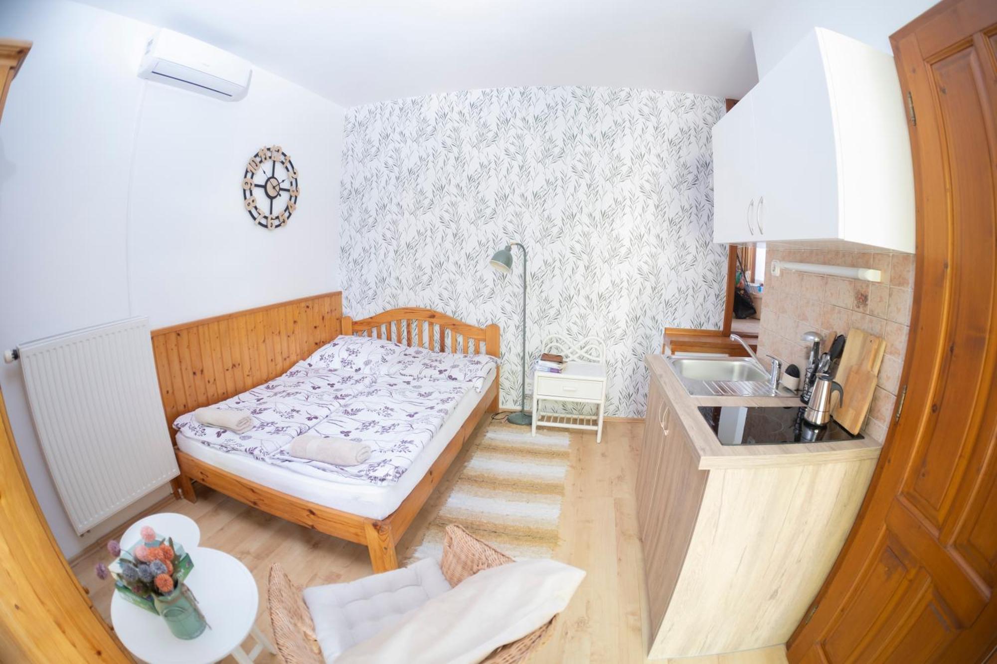 Vicze Apartmanház Siófok Exteriér fotografie
