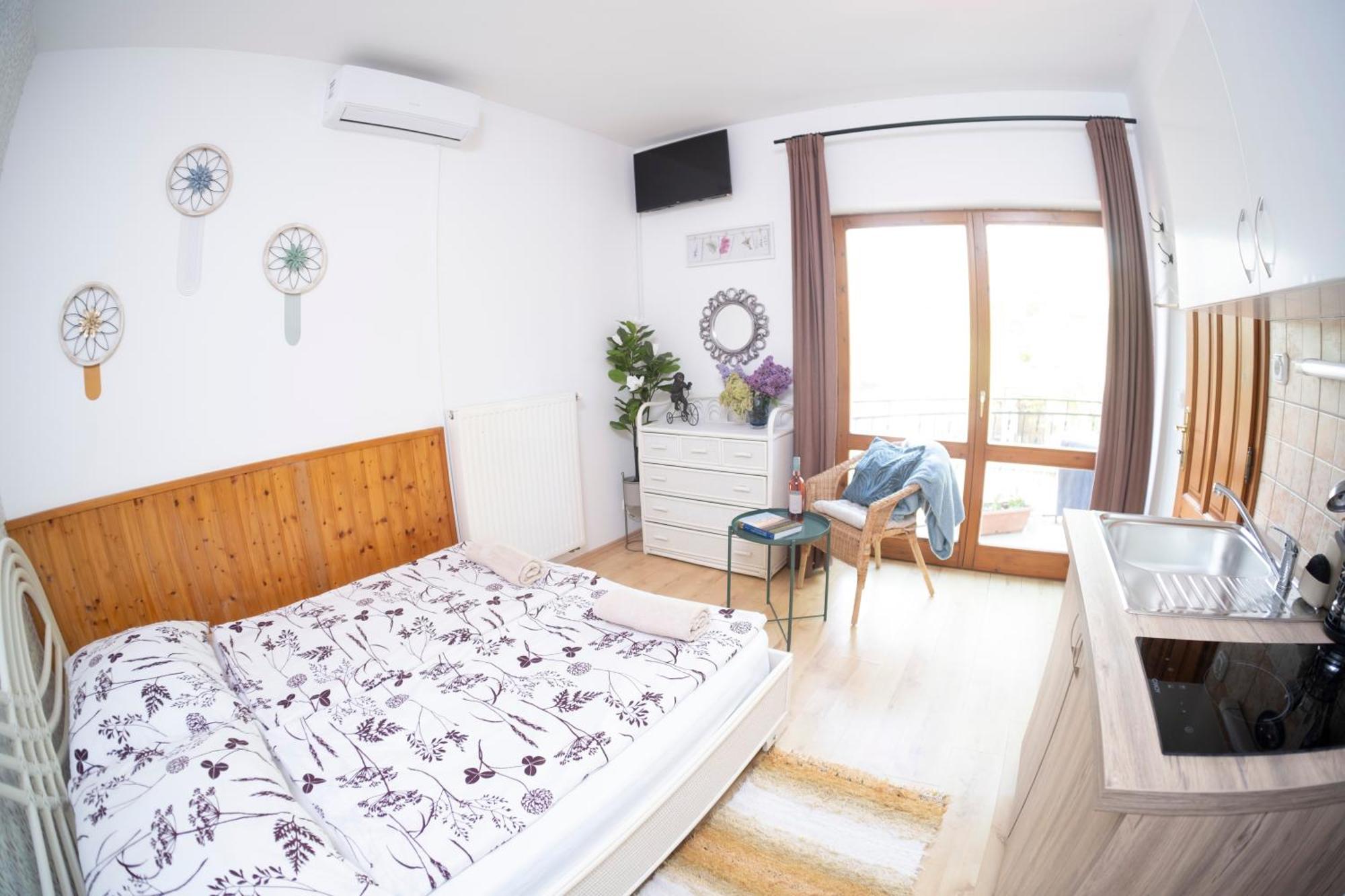 Vicze Apartmanház Siófok Exteriér fotografie